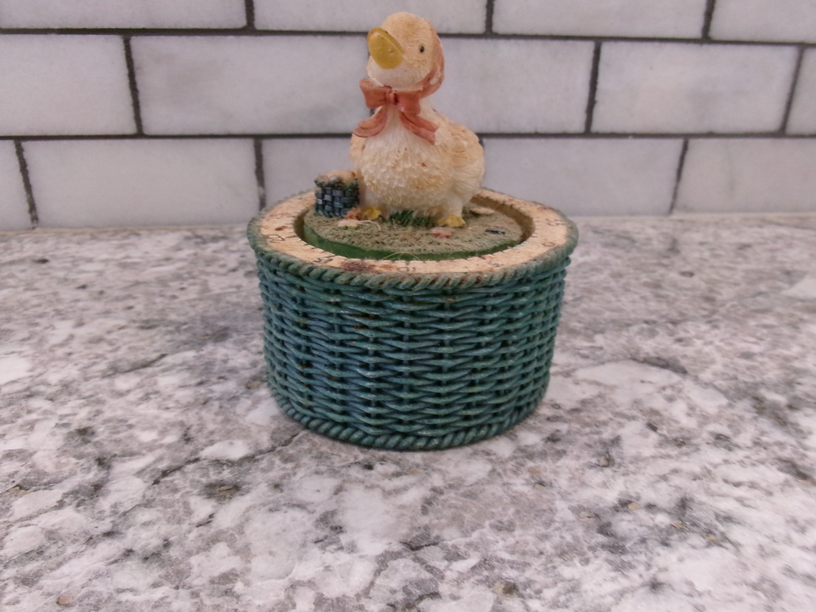 Vintage Goose Cooking Timer, Blue Weave Basket, 4" x 3" **WORKS**
