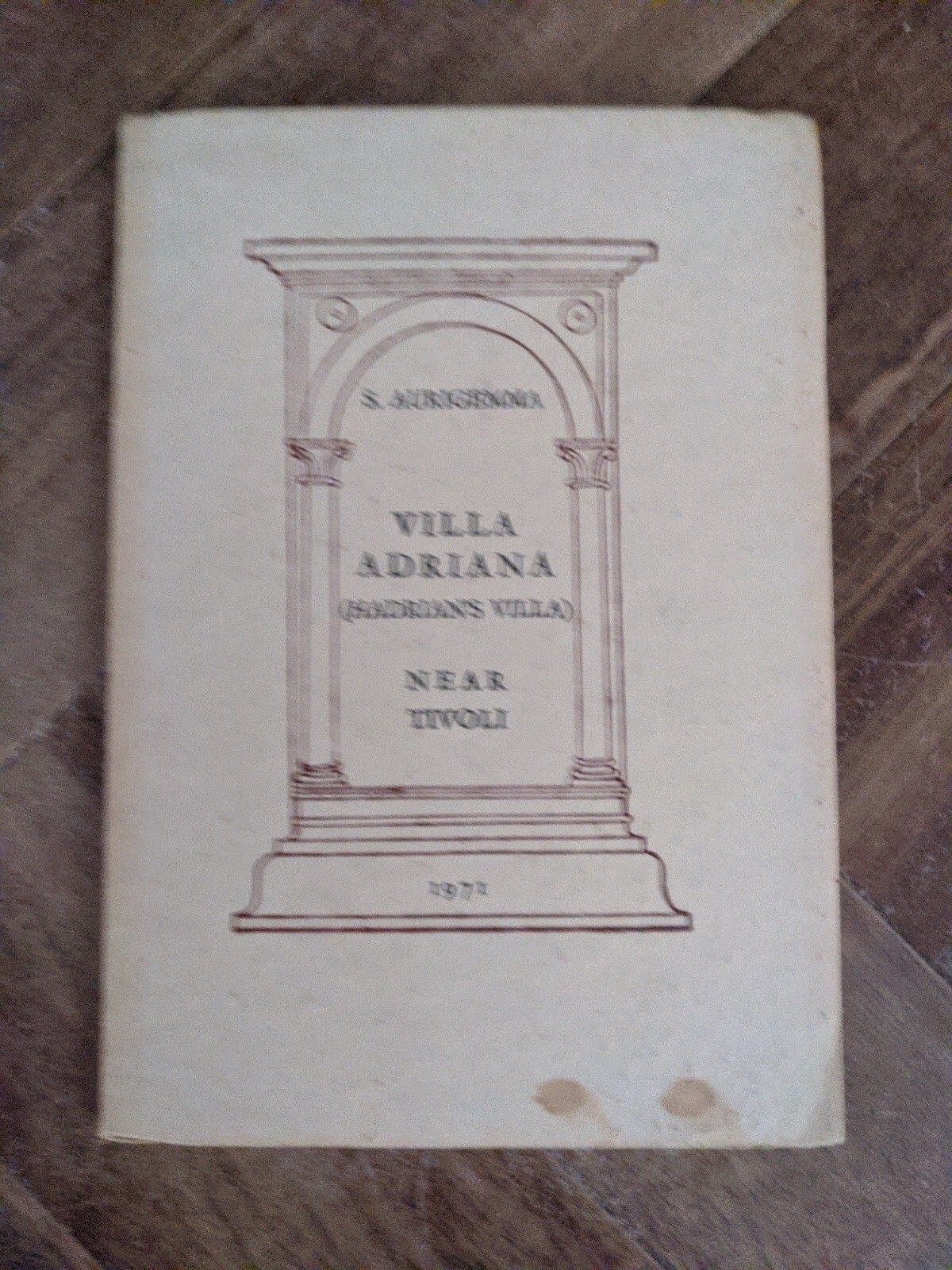 LA VILLA ADRIANA CATALOG BY SALVATORE AURIGEMMA 1971