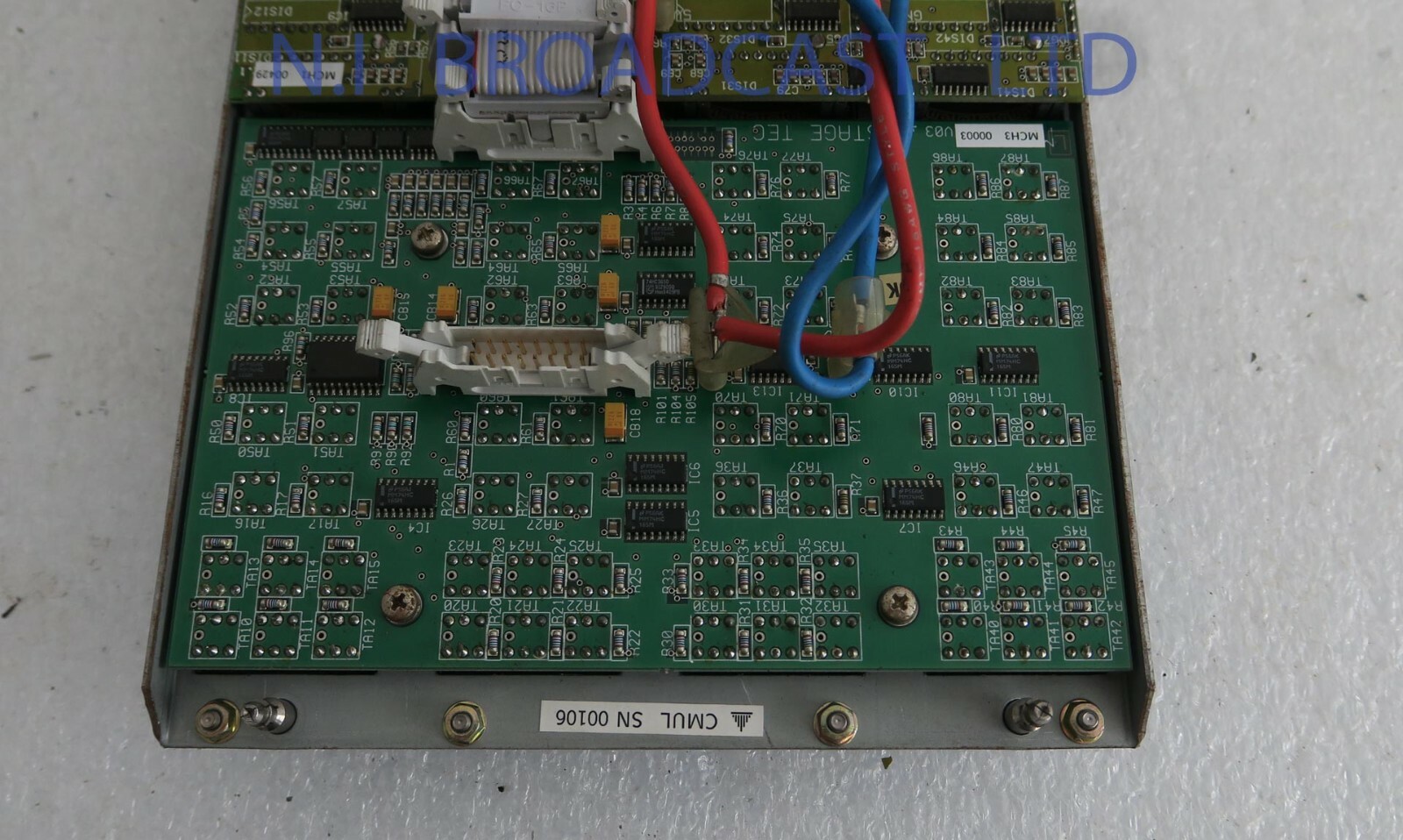 1x  Stagetec Cantussound mixer compressor / limiter section