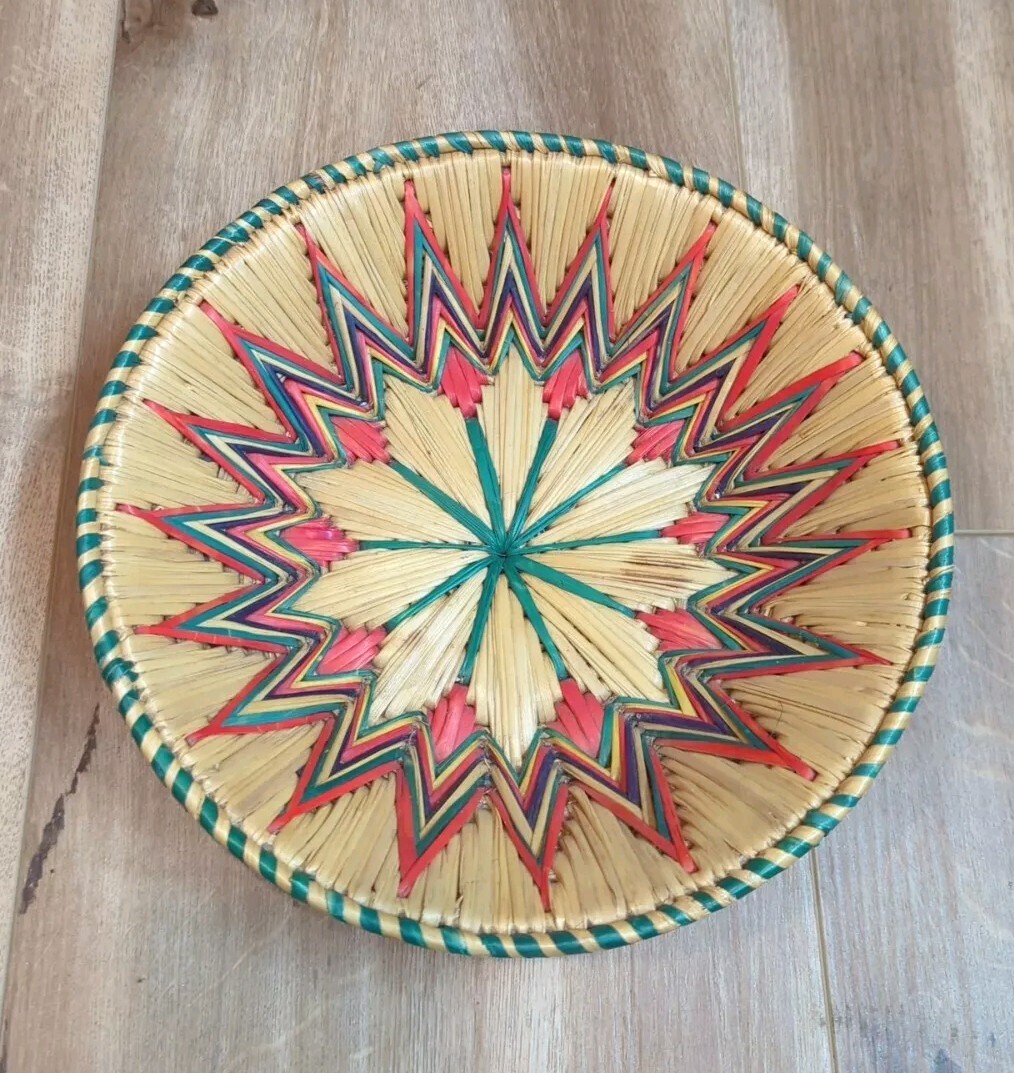Vtg Handmade Moonj Grass Woven Basket 10in. Made In India Colorful Starburst