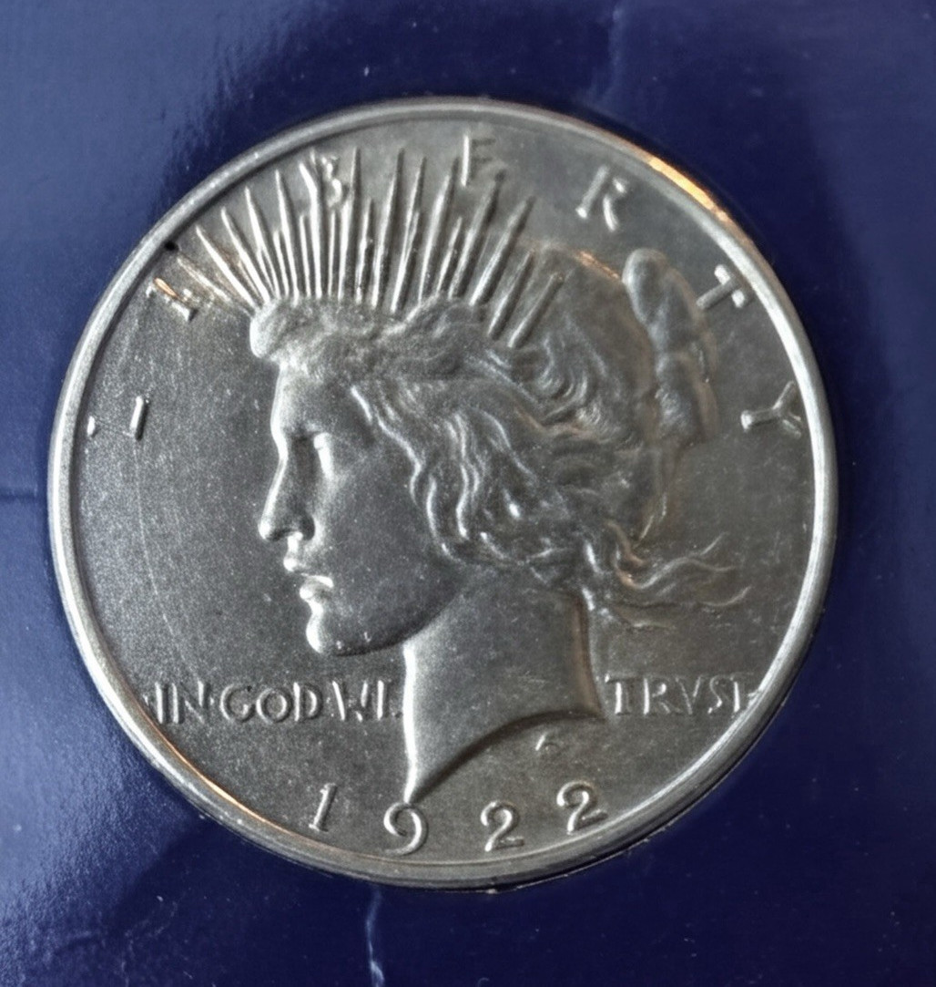 1922 Peace Silver Dollar $1 0.900 Silver Business Strike Philadelphia KM#150
