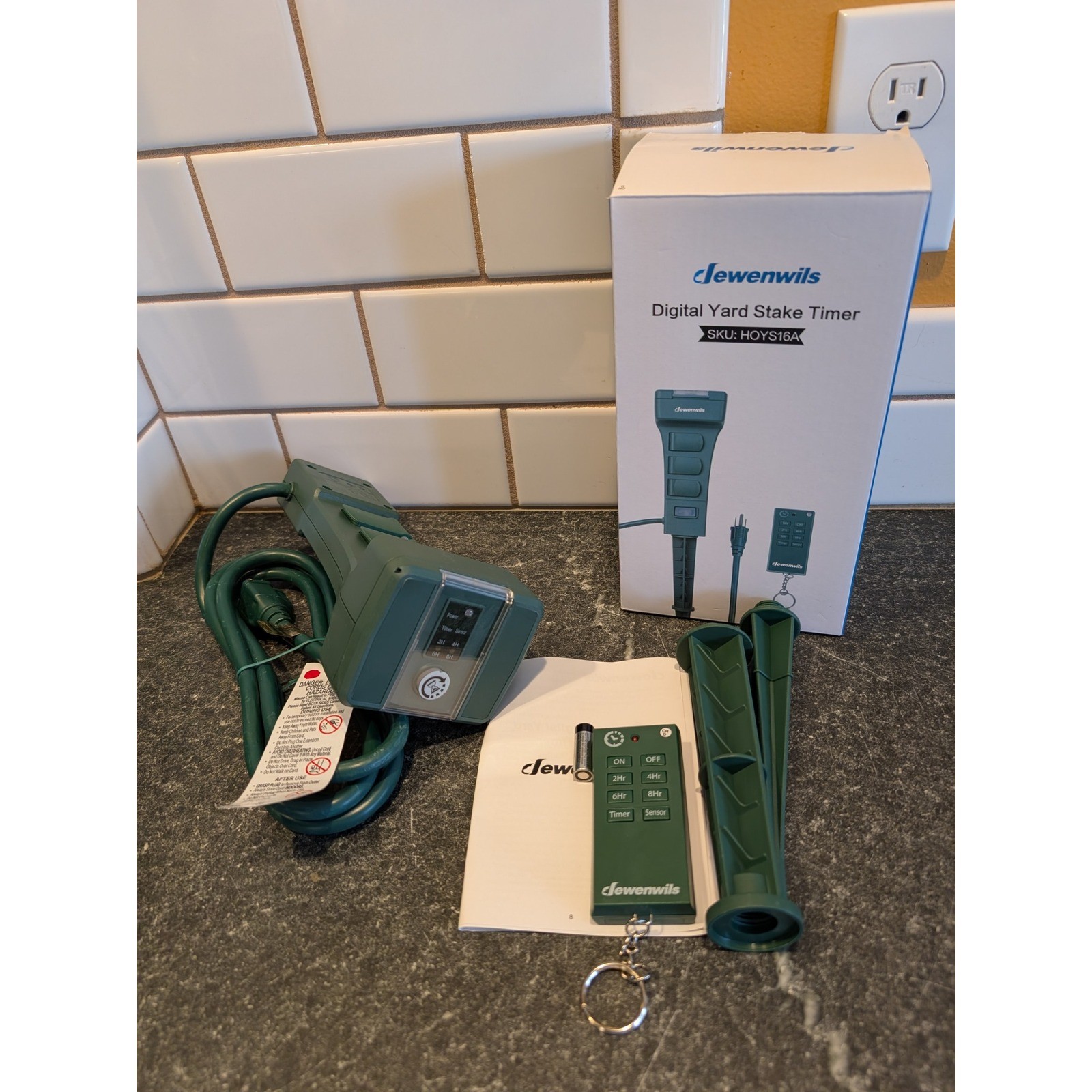 Dewenwils Digital Yard Stake Timer Remote 3 Outlets Photocell Green HOYS16A NEW