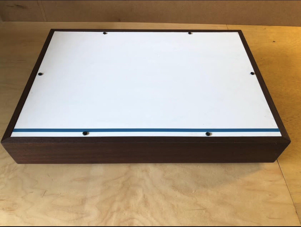 Chassis for a tube amplifier