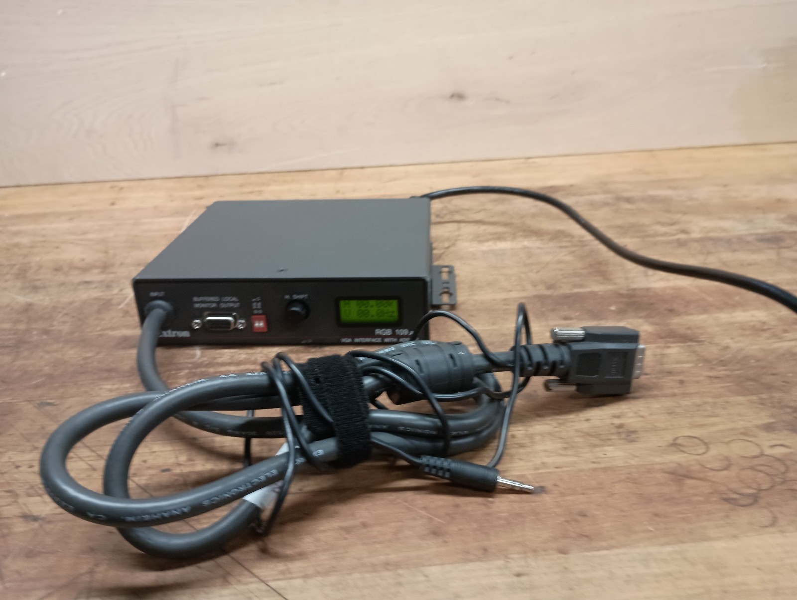 Extron RGB 109xi VGA Interface with ADSP - Preowned, Powers On