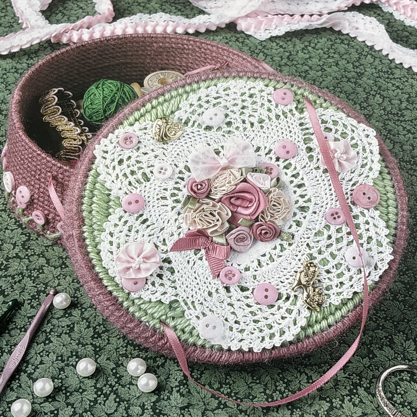 Doily Topped Box Annie's Attic Plastic Canvas Pattern Page