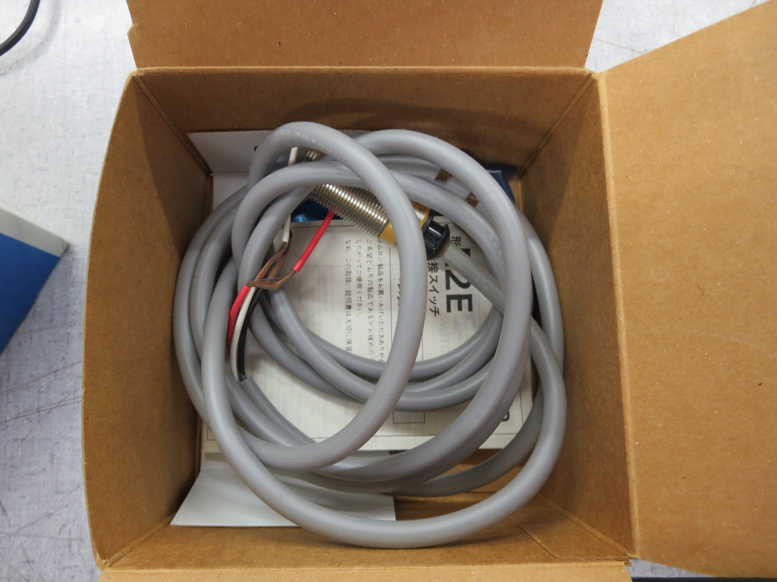 Omron E2E-X5E1 Proximity Switch NEW