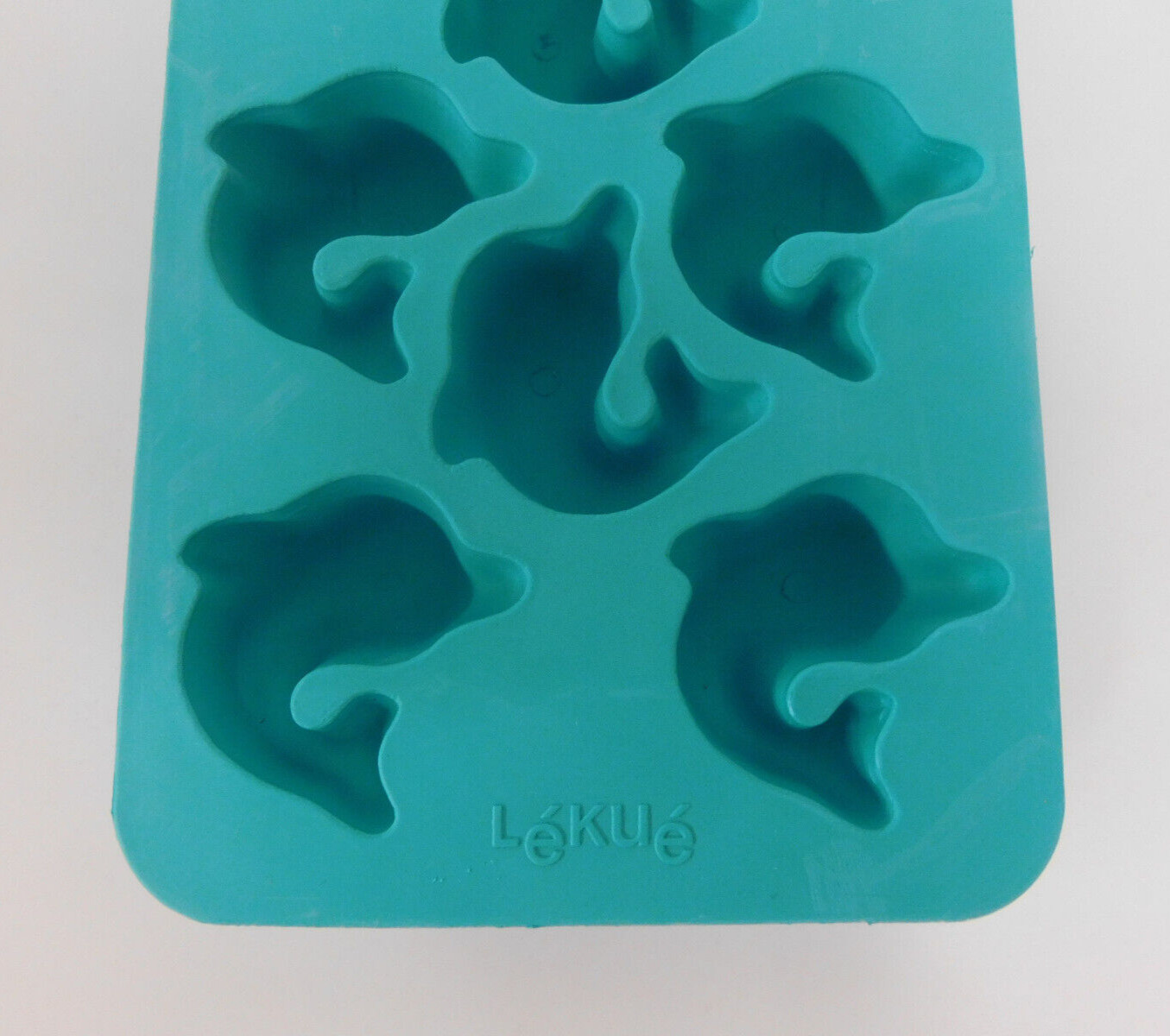 Lekue Dolphin Shape Ice Cube Tray with Lid - New