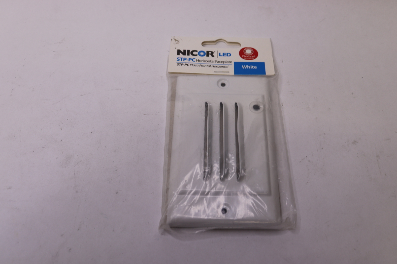 Nicor Horizontal Faceplate White Aluminum 4.5" FPHWH-PC