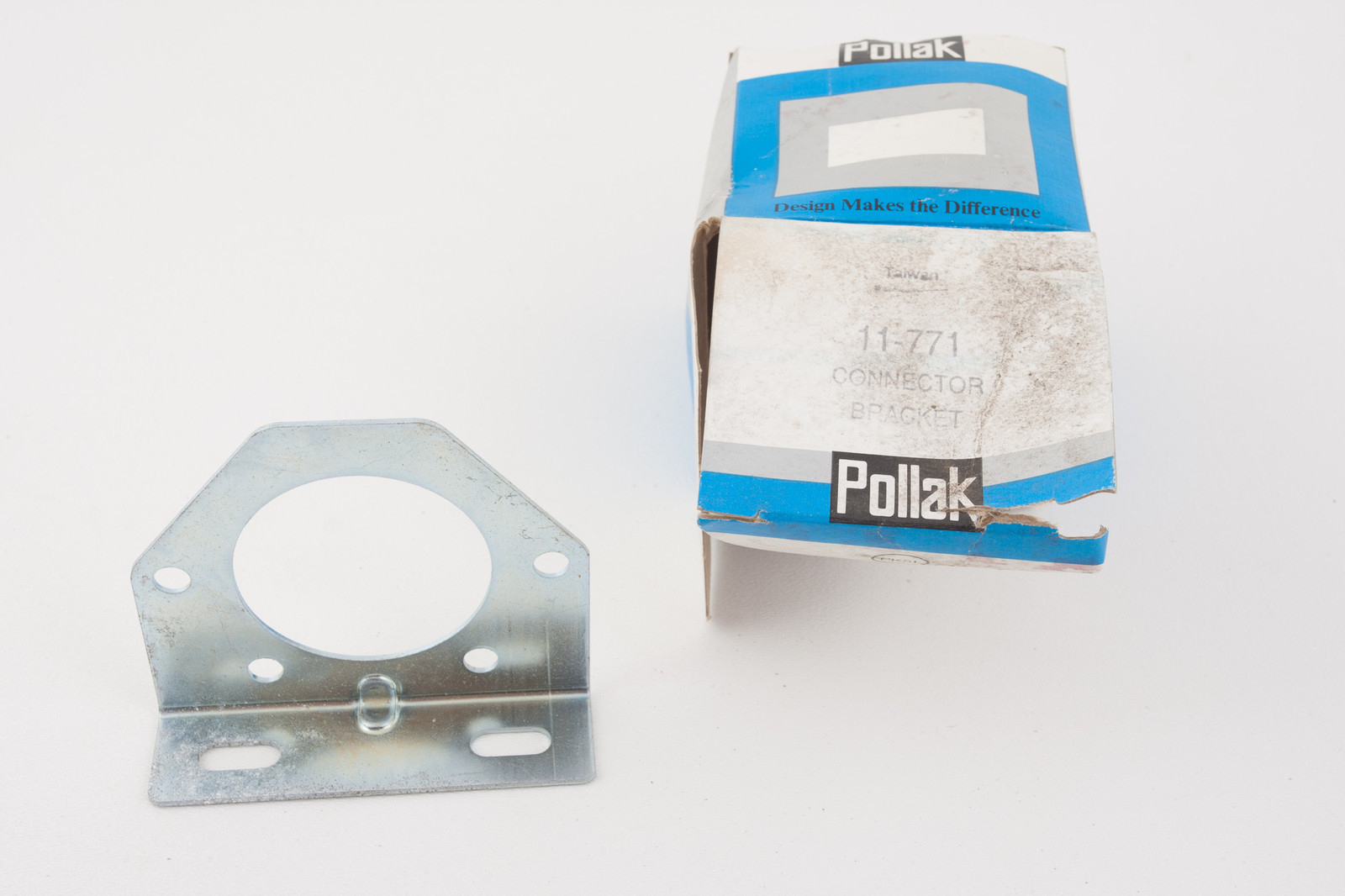 Pollak Bracket 11-771 Trailer Parts (GP1) Large Mount For Female Trailer Plug