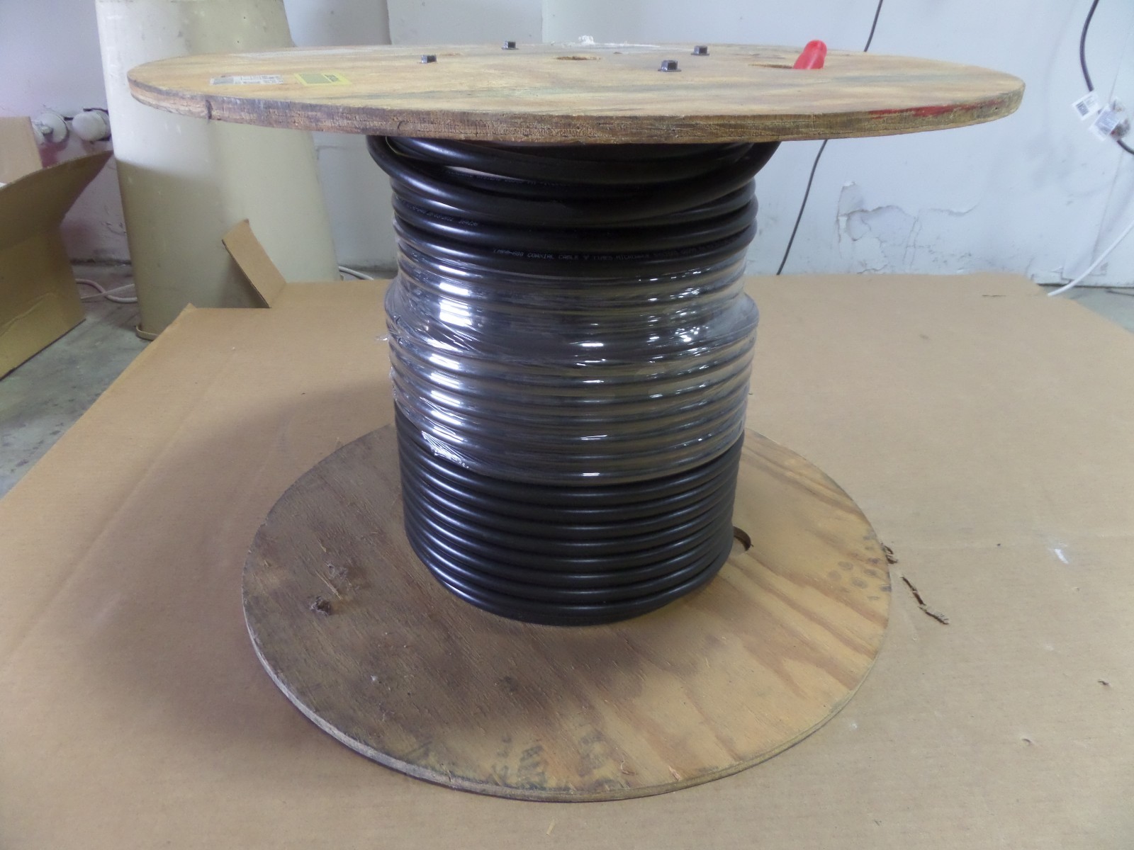 TIMES MICROWAVE LMR-600  APPROXIMATELY 90 FEET  OF LENGTH