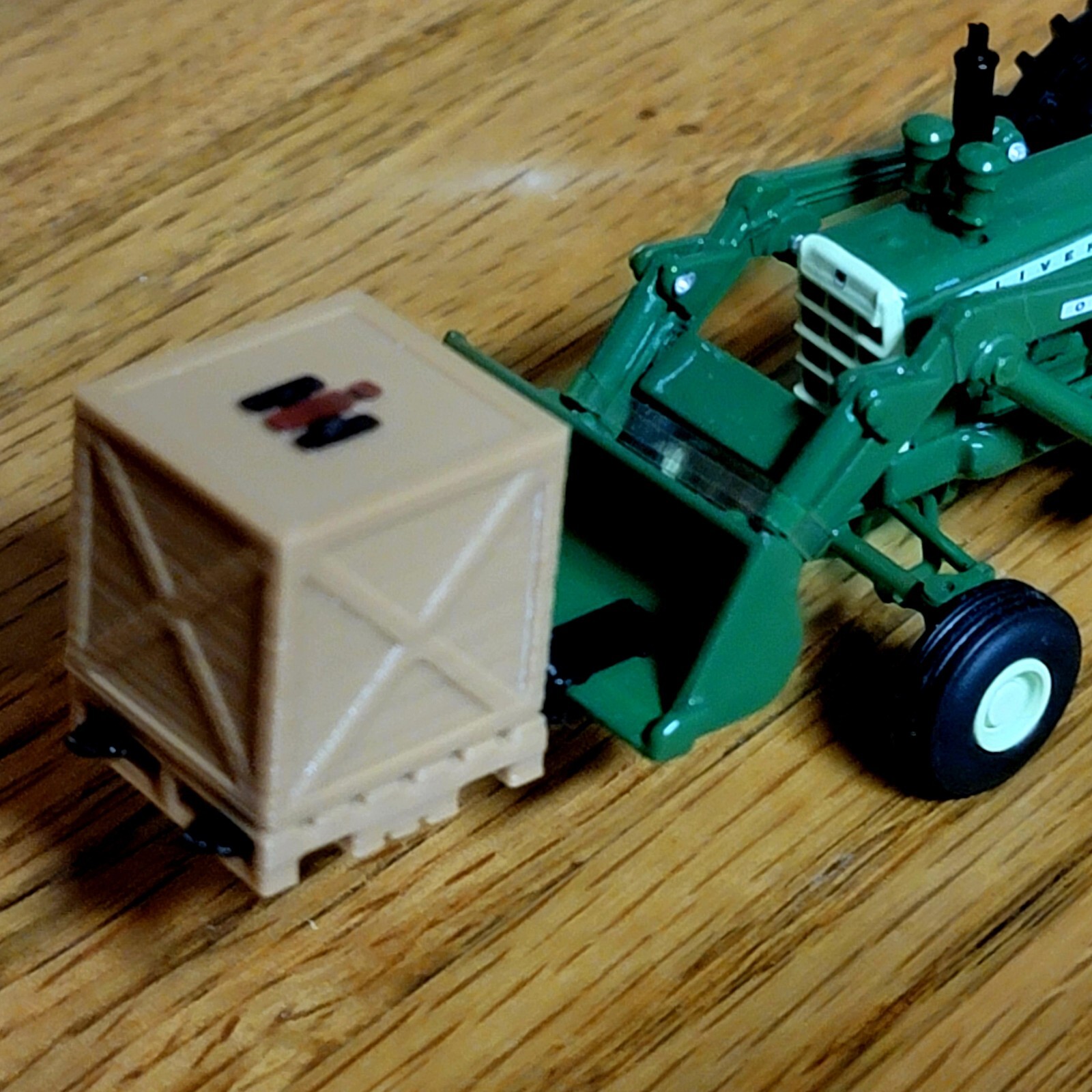 2- 1/64 IH Crate & Pallet - Farm Diorama - 3D to Scale