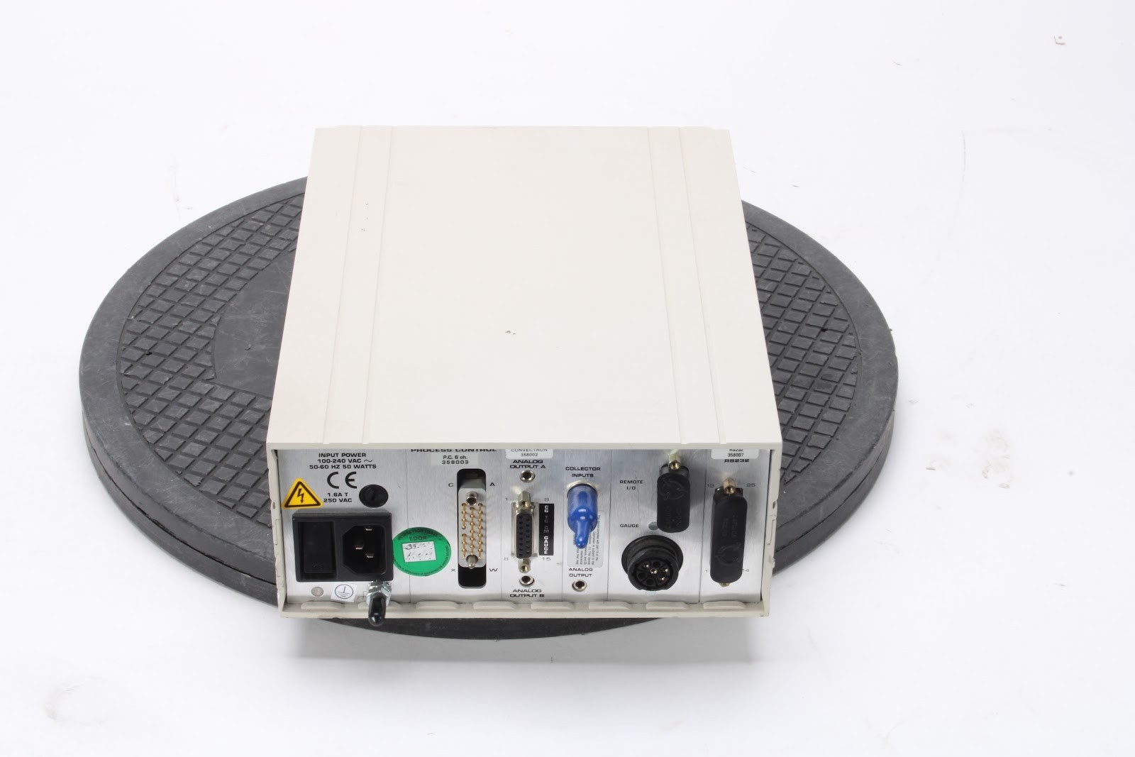Granville-Phillips 358 Micro-Ion Controller 358502-A1B-T1 - Missing Trim - Fair