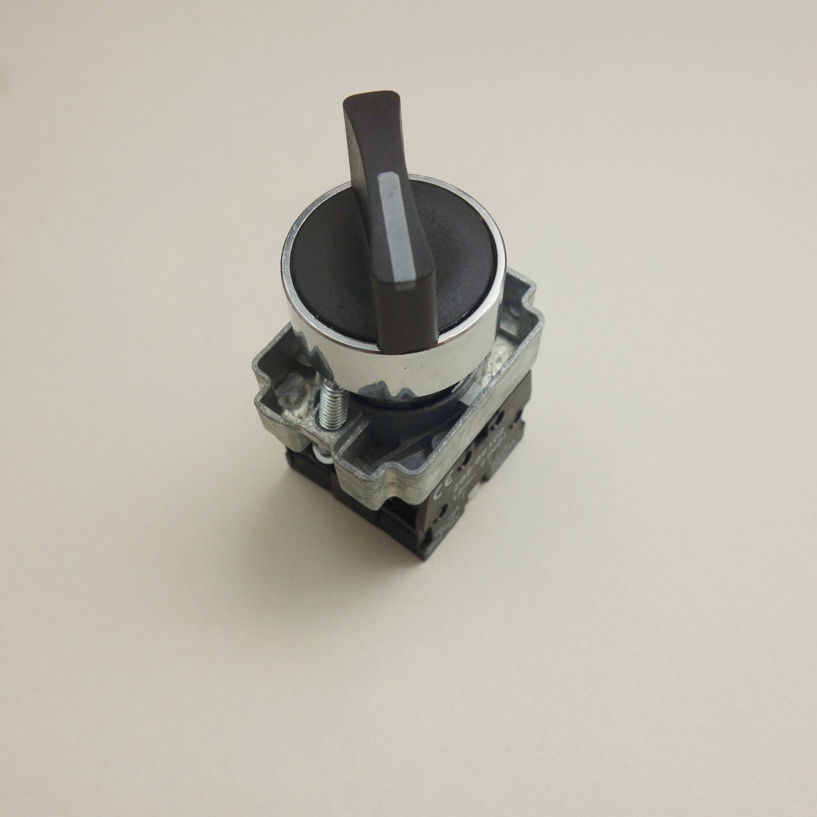 2PCS 22mm Select switch 3 Position Fits XB2BD33 Selector Switch Maintainted