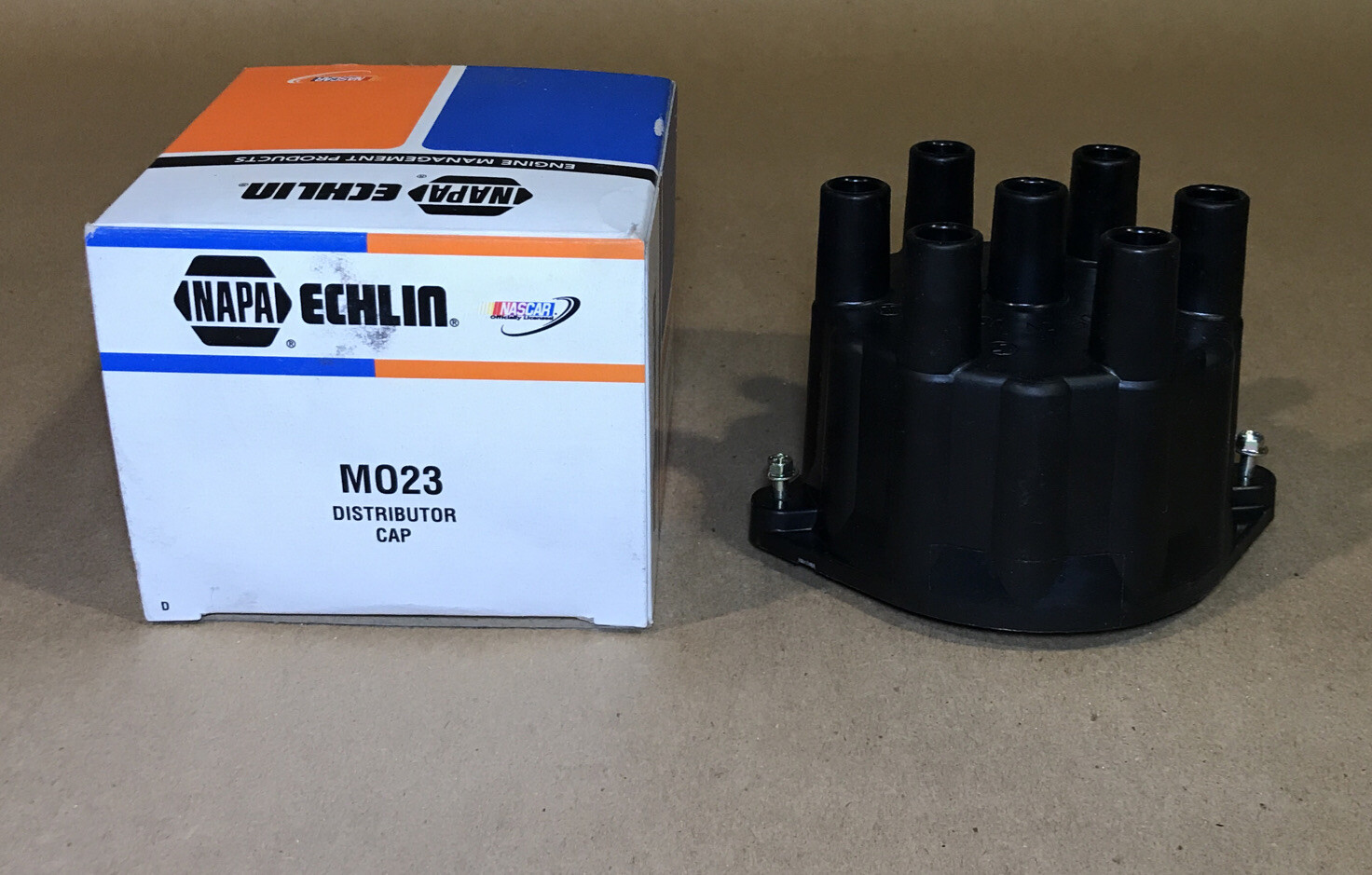 Napa Echlin Distributor Cap MO23