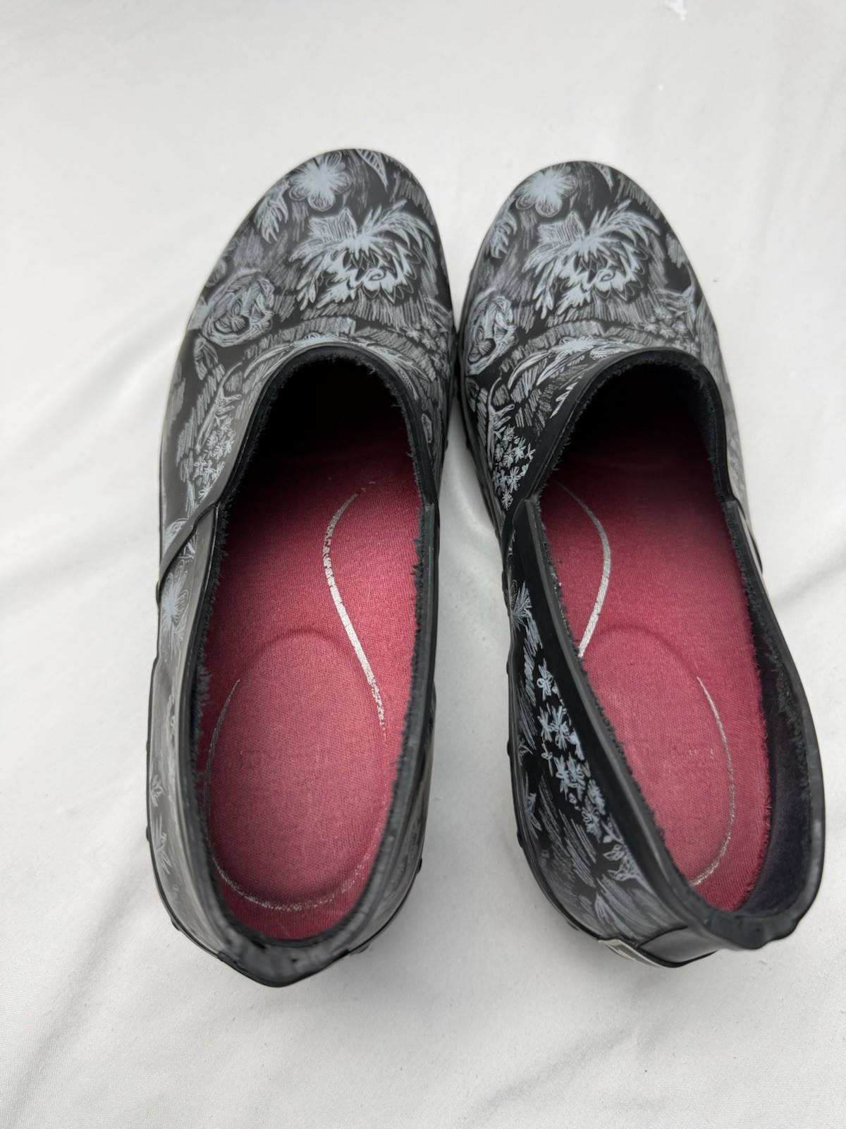 Dansko Clogs EU 40 Black/Gray Floral
