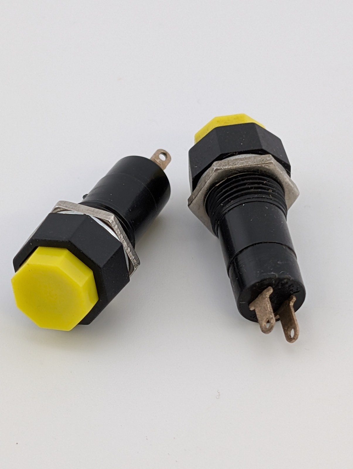 SPST Momentary-On Push-Button Switch 2 Pack