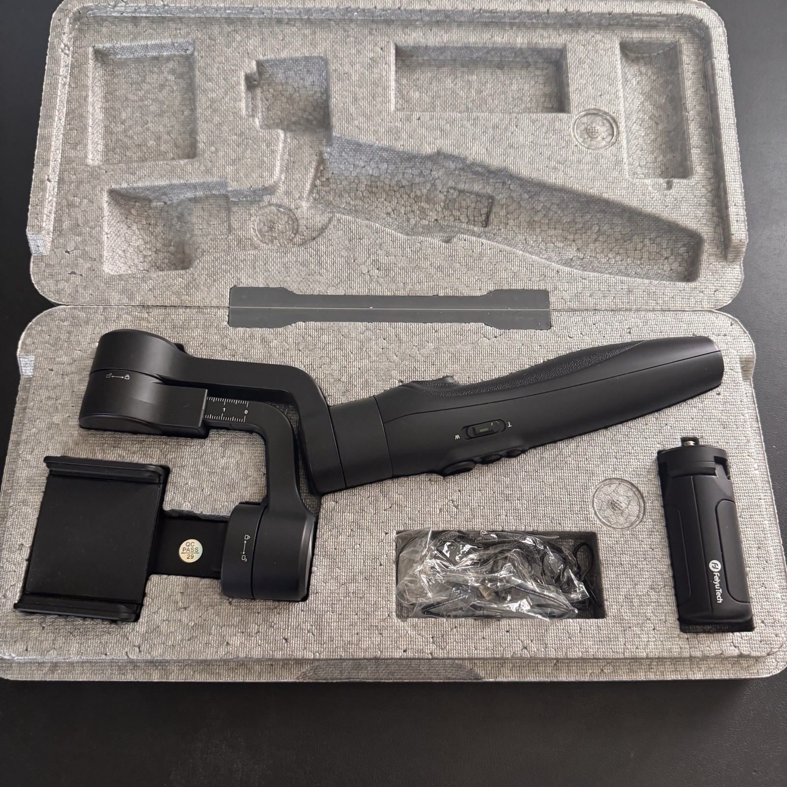 FeiyuTech Vimble 2S Smartphone Gimbal Stabilizer w/ Tripod + Box – Lightly Used
