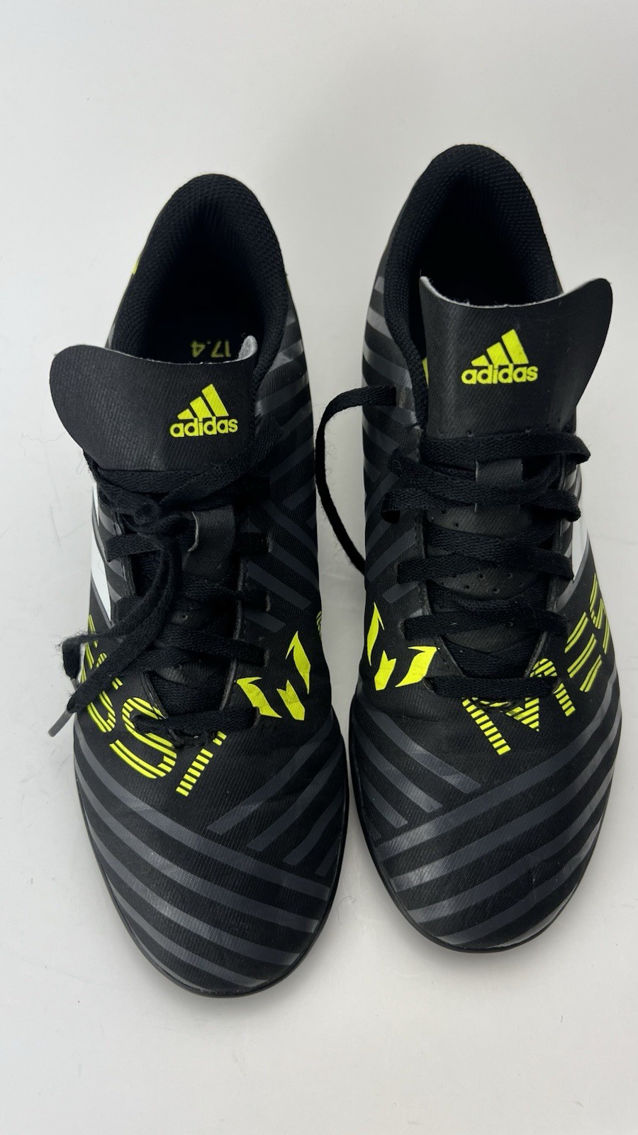 Lightly Used! Adidas Soccer Nemeziz Messi 17.4 TF J Shoes. CG2975, Sz Us(6)