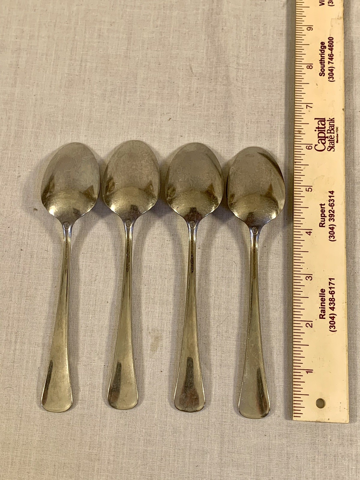 (4X) ONEIDA Ltd 1811 Rogers NEEDLEPOINT Beaded TEASPOONS Stainless Silverware