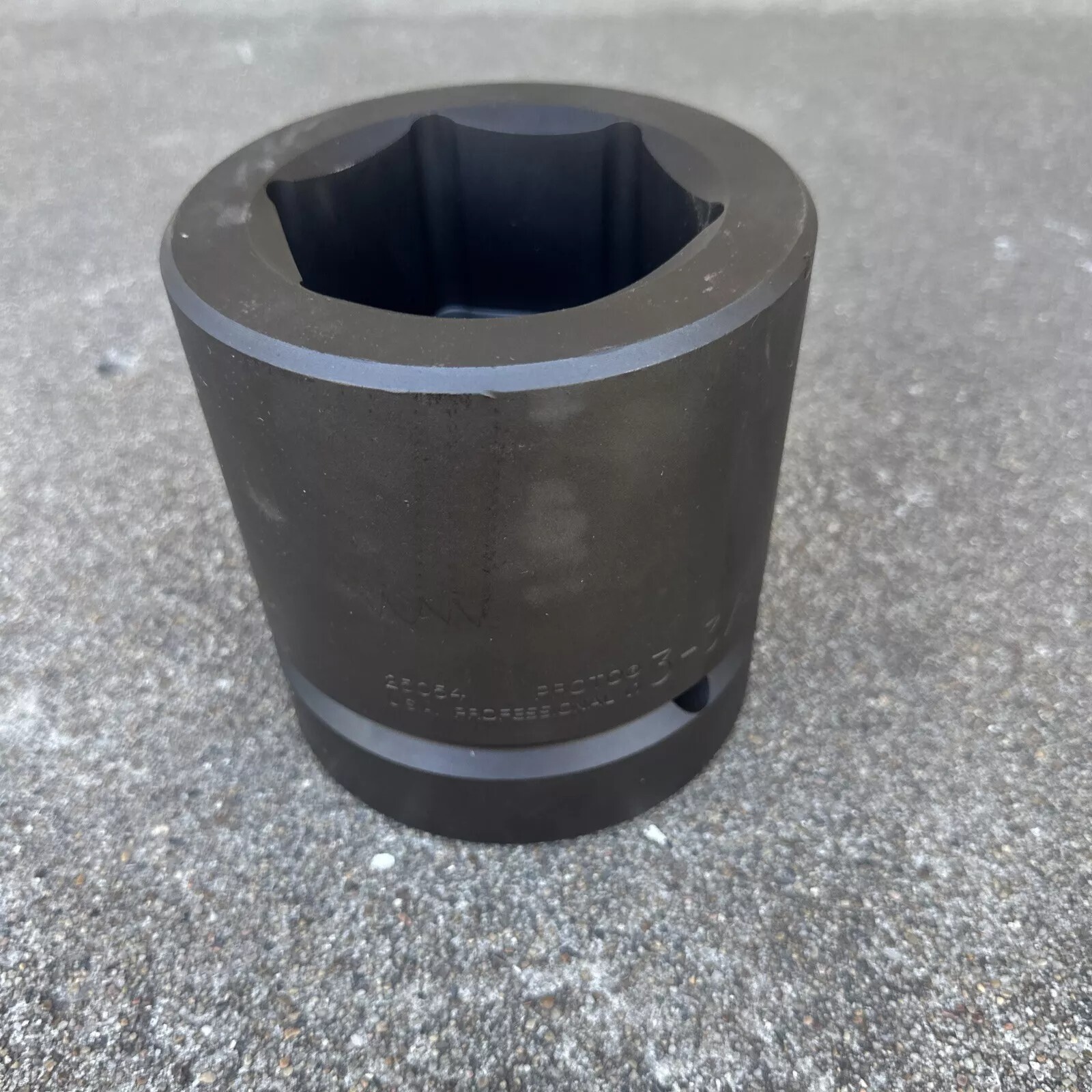 PROTO 25054 Professional 3-3/8 inch Impact Socket, 2-1/2 in. Drive Made in USA