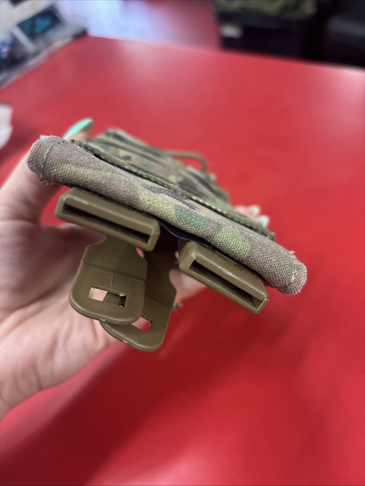 Tactical Tailor FIGHT LIGHT MOLLE Single Mag Pouch-MULTICAM