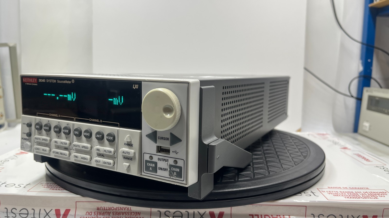 KEITHLEY - 2634B