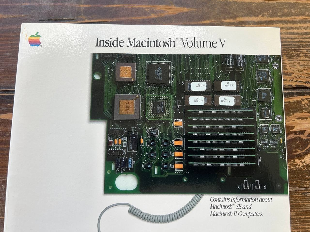 Vintage Apple Inside Macintosh Volume V 1988 Hardcover Developer Book