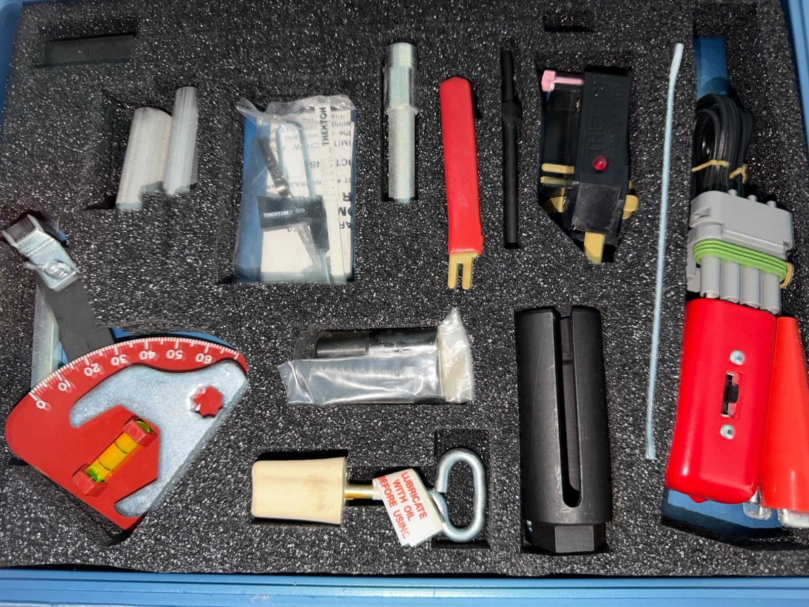Thexton 2500 GM C-3 TBI Adjustment Kit Set
