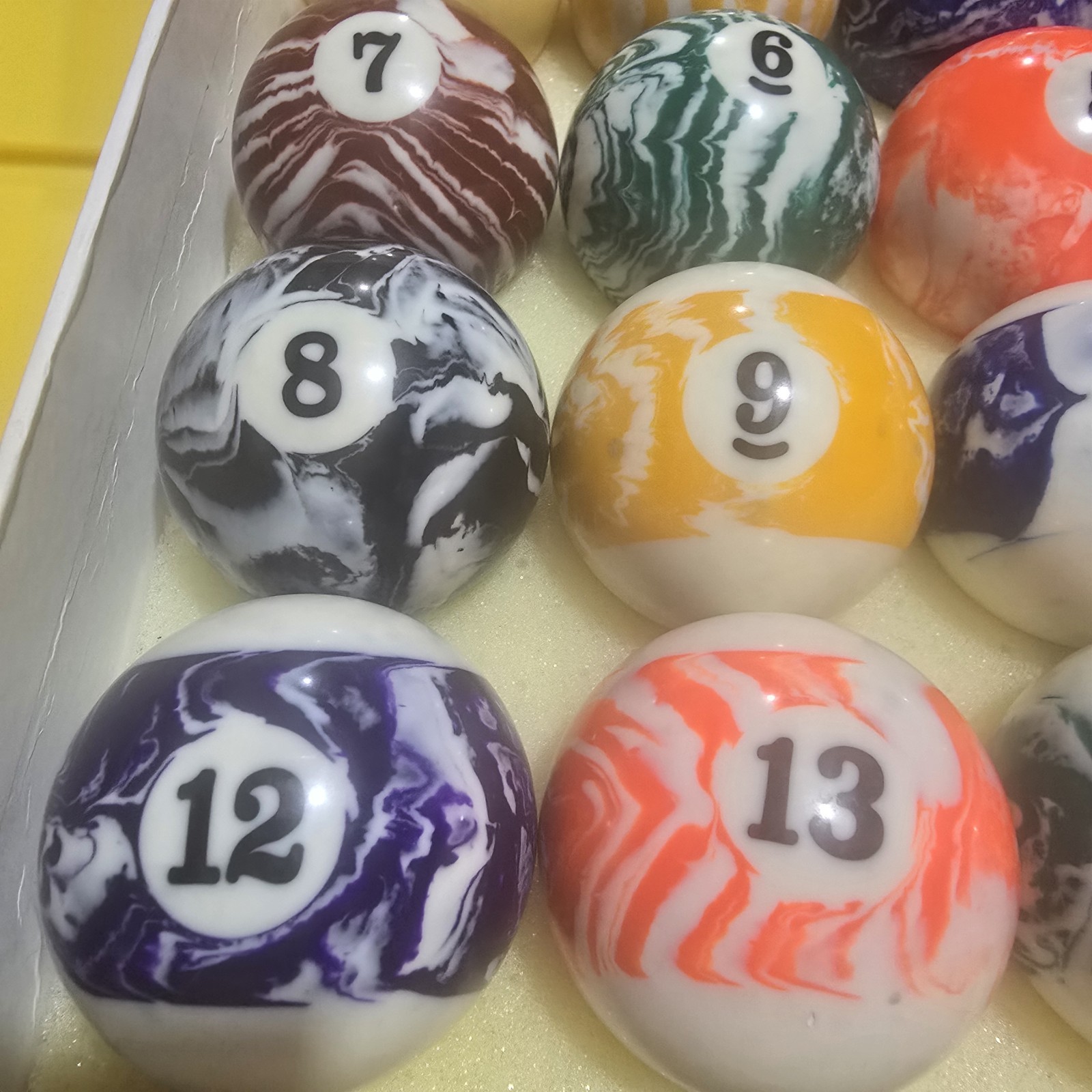 Elephant Beautiful Balls World Class Professional Billiard Balls