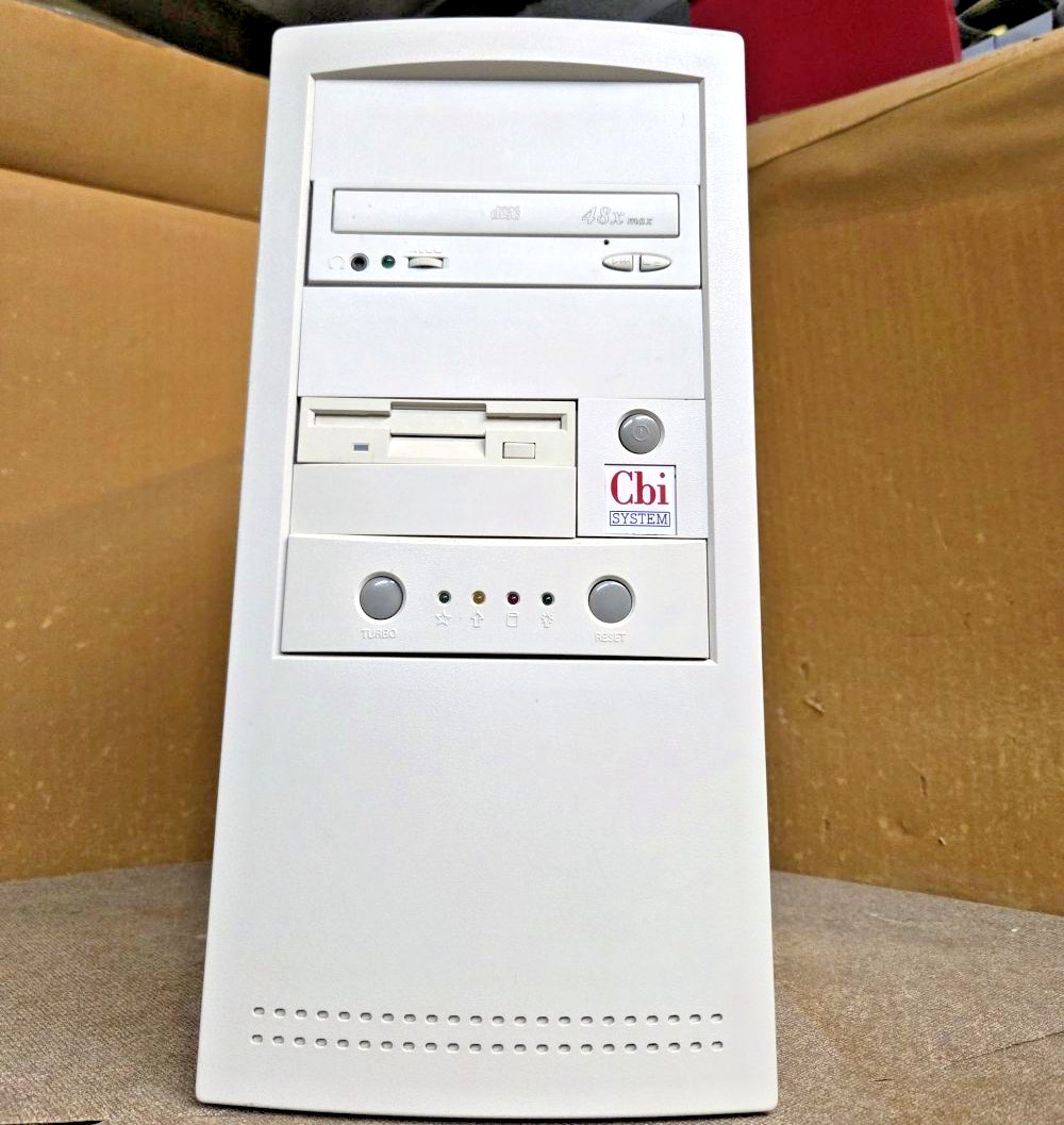 Retro Pentium 166 midtower multimedia PC, Intel Endeavor AT, clean Windows 98 SE