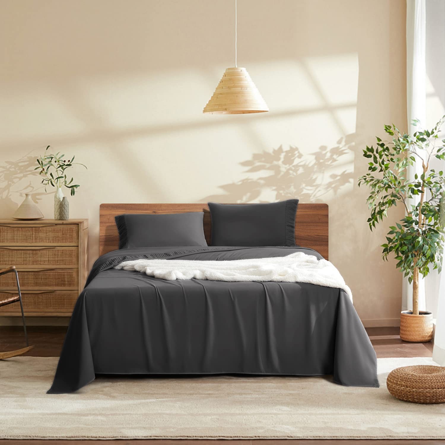 Bedding Bed Sheets Set - 1800 Thread Count Soft Sheets, Cooling Microfiber Be...