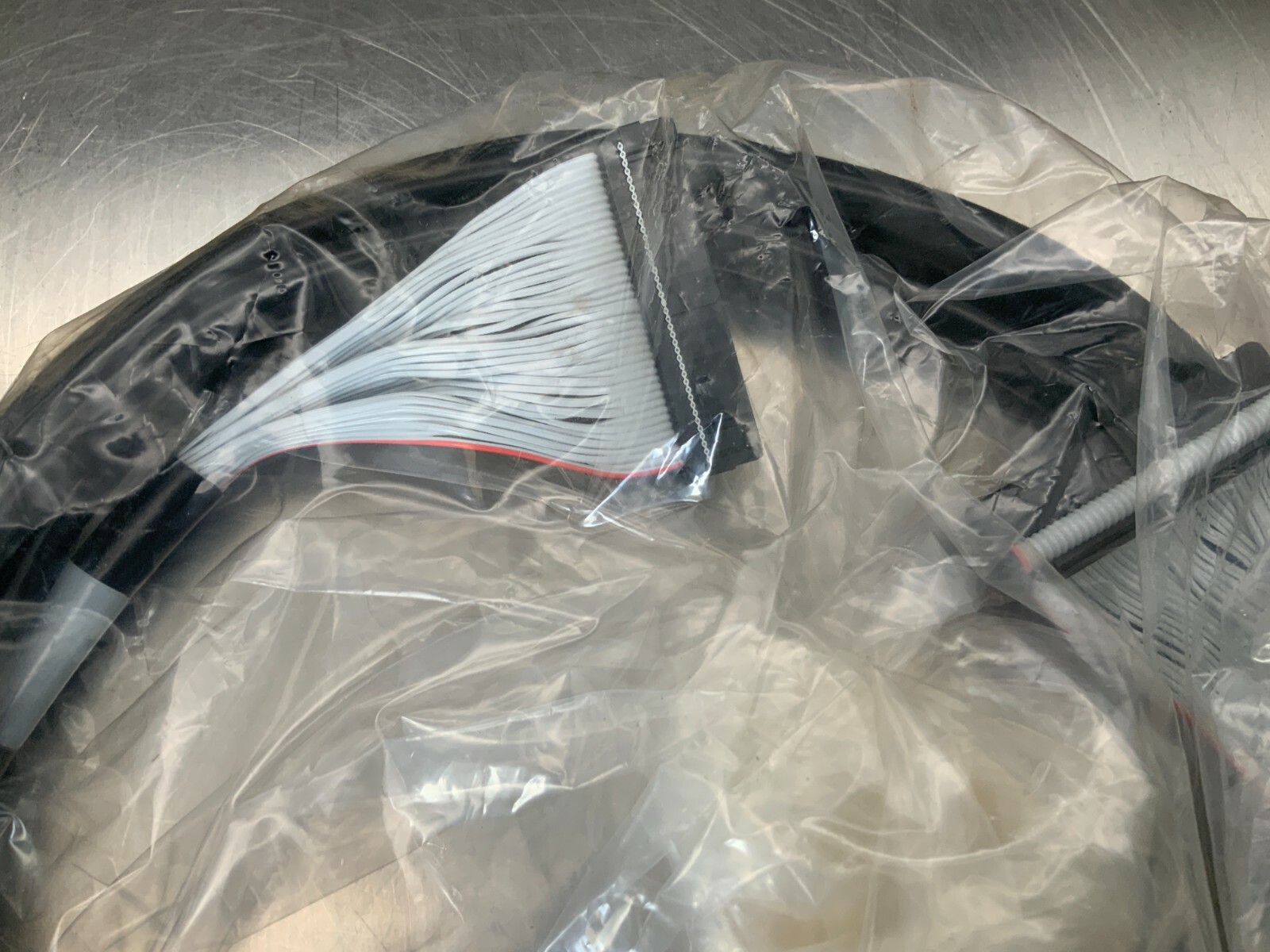 531987G1 40-pin Cables Pack of 2