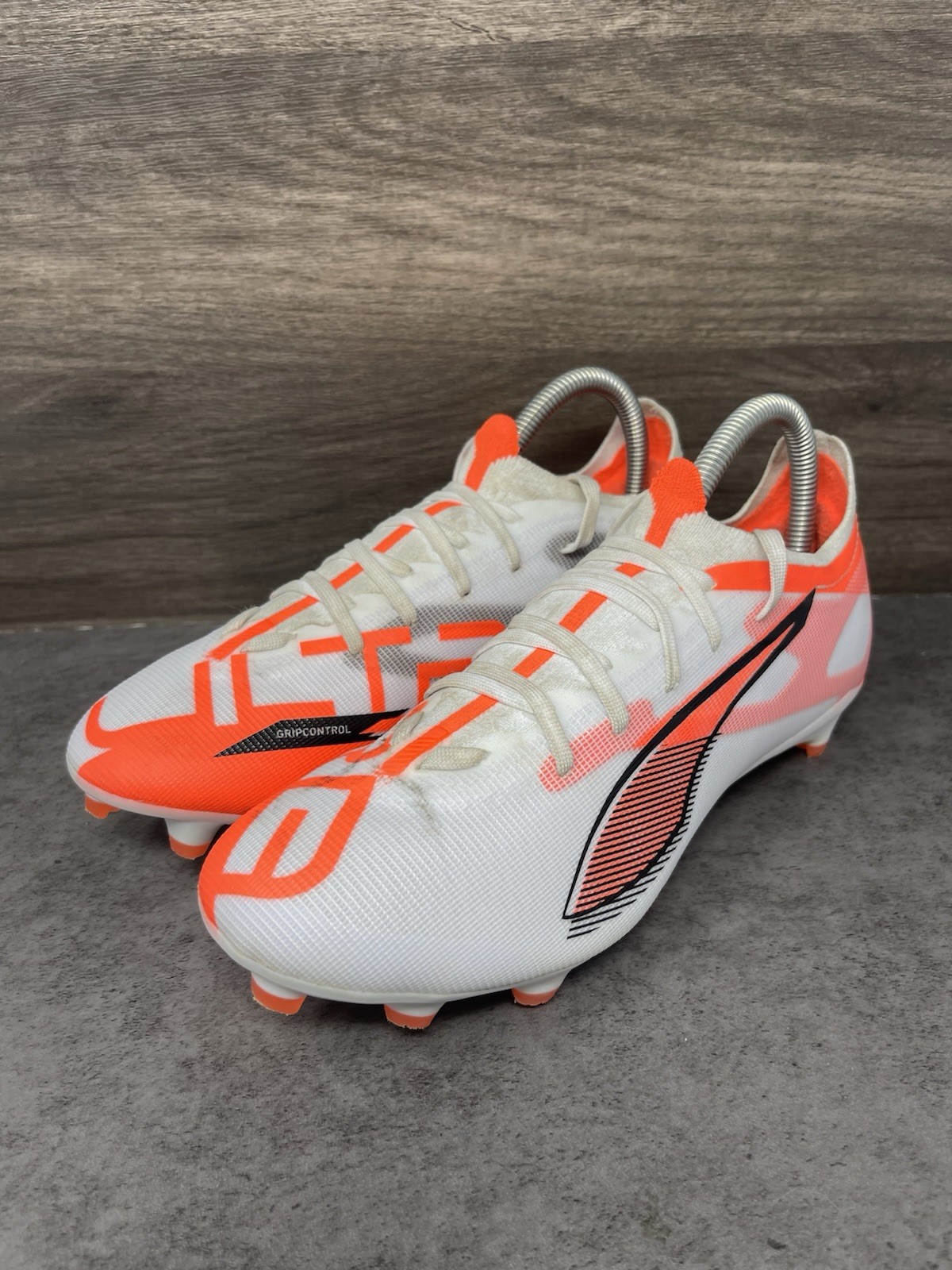 Puma Ultra 5 Match Soccer Cleats Mens Size 7 White Orange FG AG 108166-01
