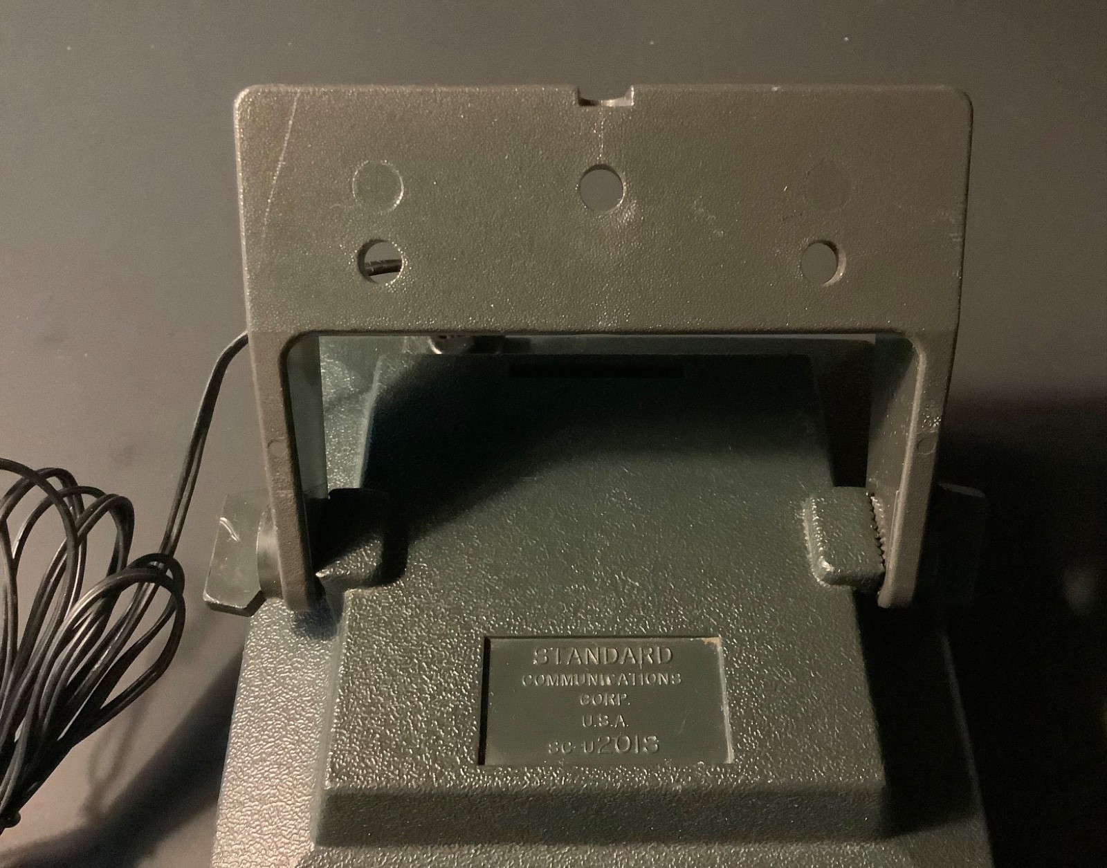 STANDARD COMMUNICATIONS CORP SC-U 201S Communication Speaker w/Mounting Bracket