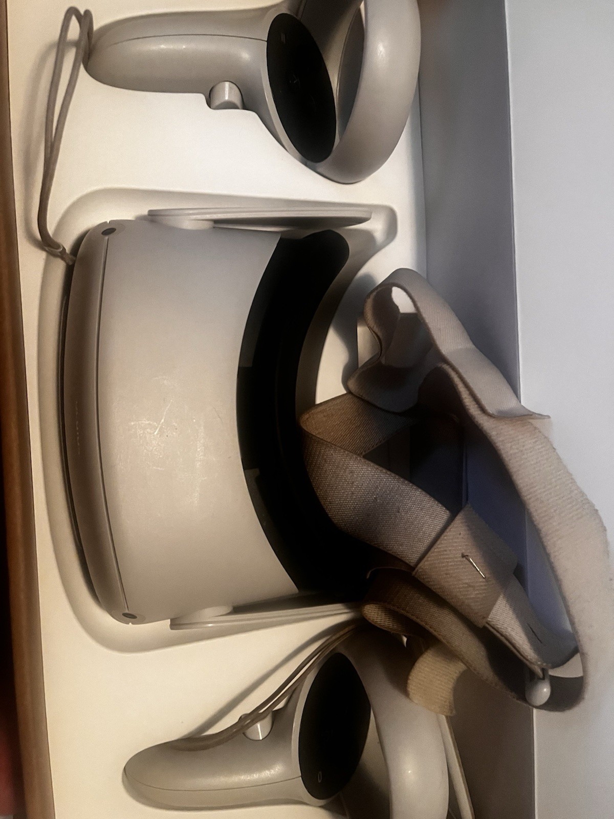 Oculus Quest 2 KW49CM, 128GB (READ DESCRIPTION)