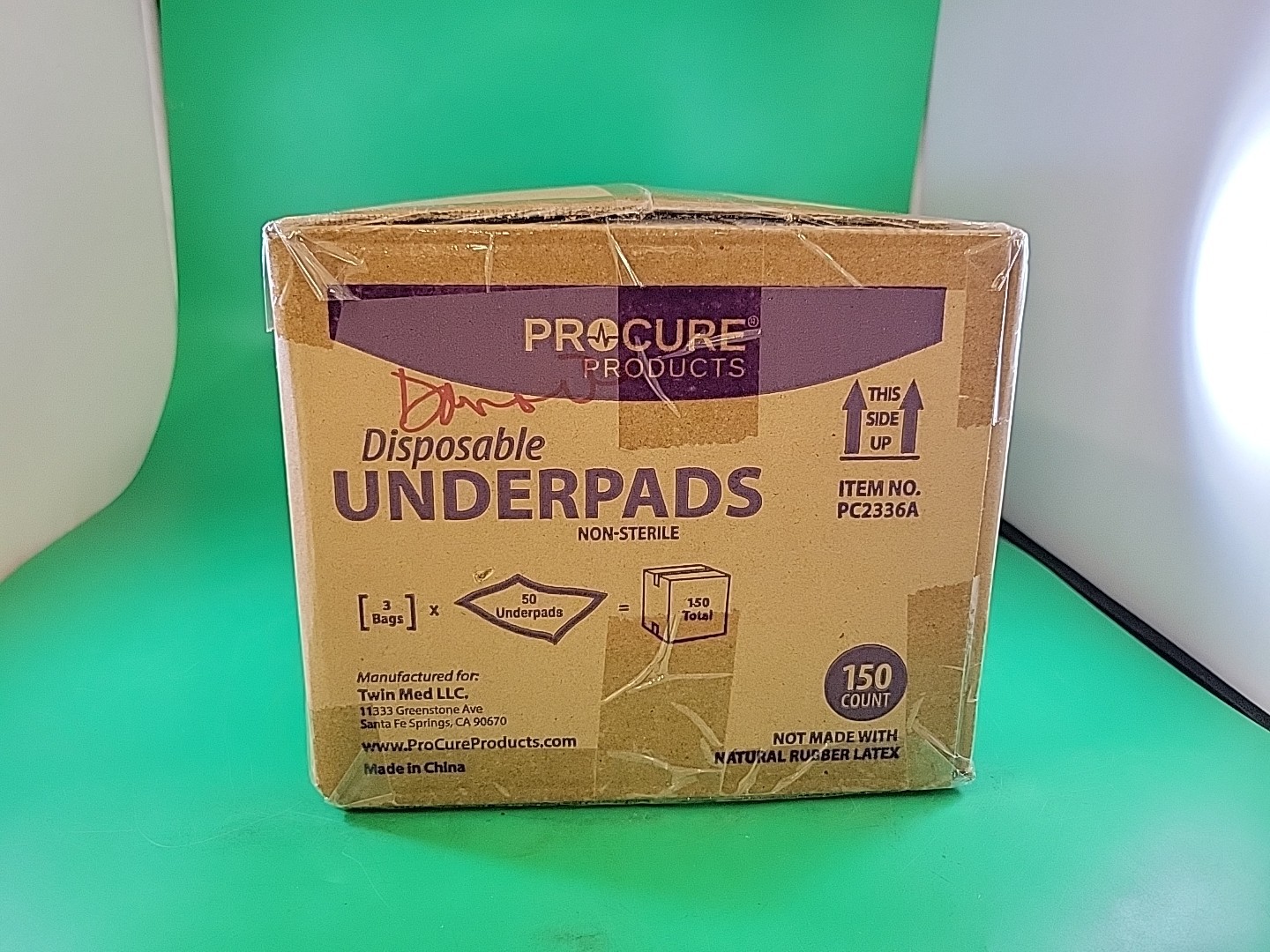 PROCURE PRODUCTS DISPOSABLE UNDERPADS 148 count 23" X 36'' open box 2 missing
