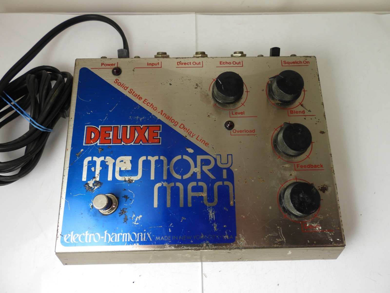 Vintage Electro Harmonix Deluxe Memory Man Echo Delay Effects Pedal BLUE FACE