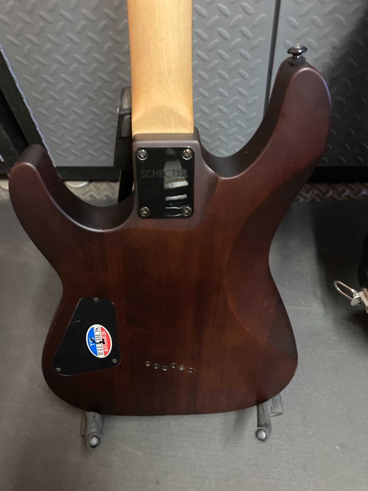 SCHECTER GUITAR RESEARCH OMEN-6