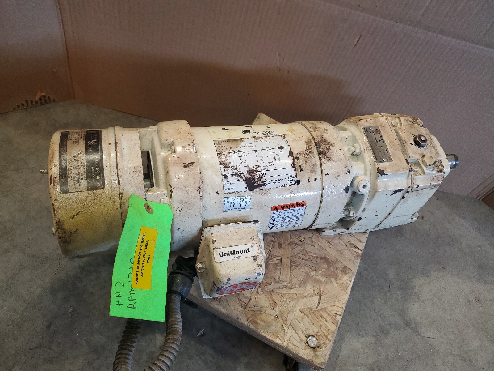 cbn3122sb3mt145t2m1m1 Gear Reducer 6.3:1 105632106003 Brake, F190A Motor 230/460