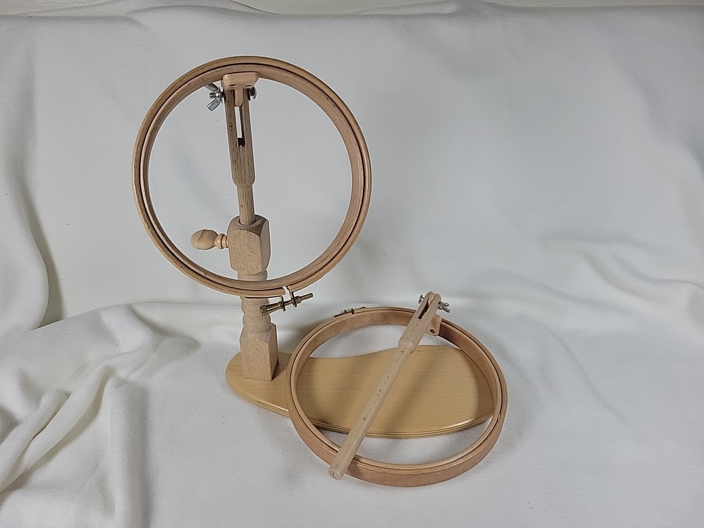 Embroidery Seat Frame by Elbesee 8" and 6" Hoops