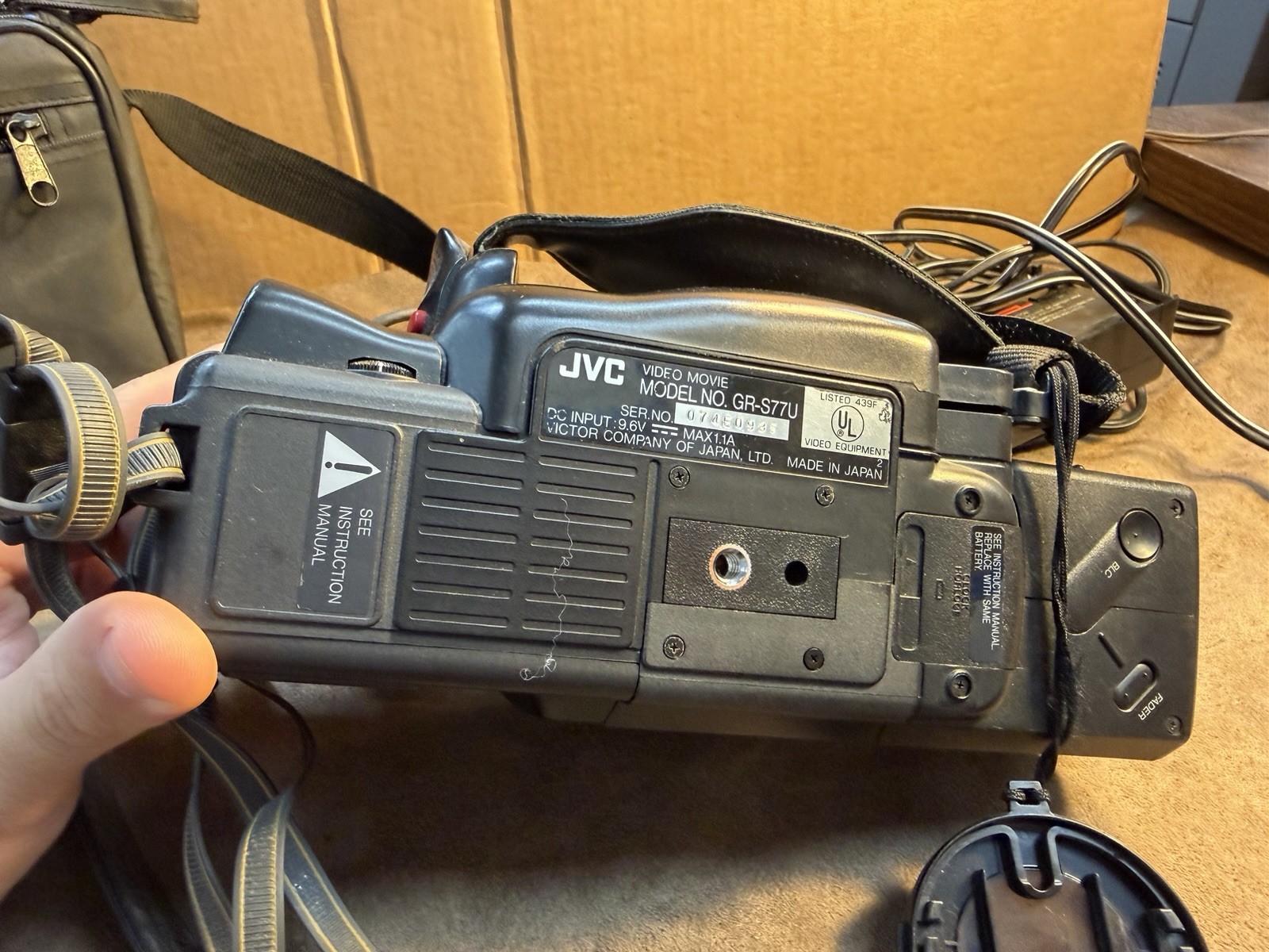 JVC Camcorder GR-S77E VHS-C Camcorder, As Is, Powers On Read Description