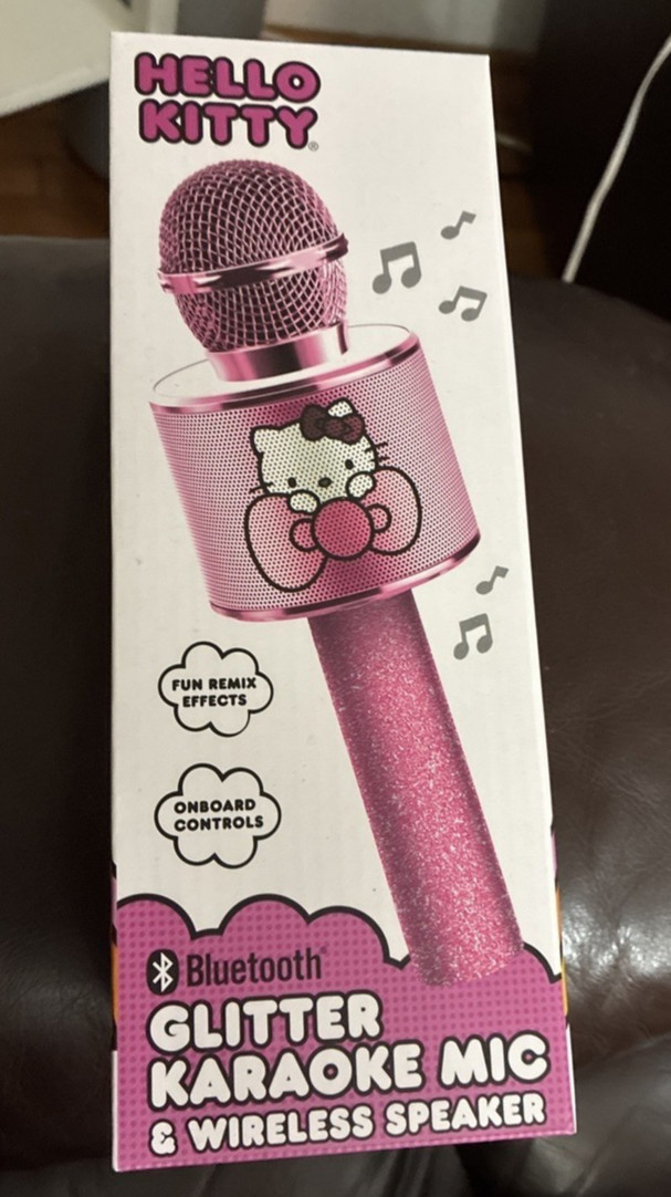 Hello Kitty Bluetooth Karaoke Microphone Wireless Speaker USB Charging Pink NIB
