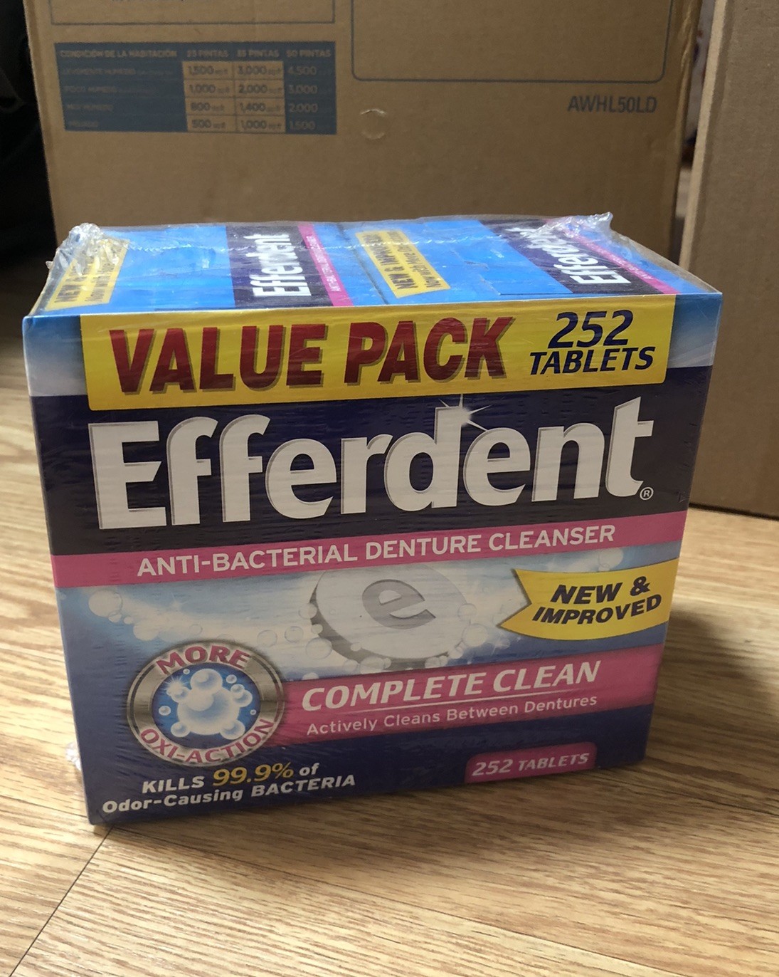 Efferdent Anti-Bacterial Denture Cleanser Value Pack 252 Tablets