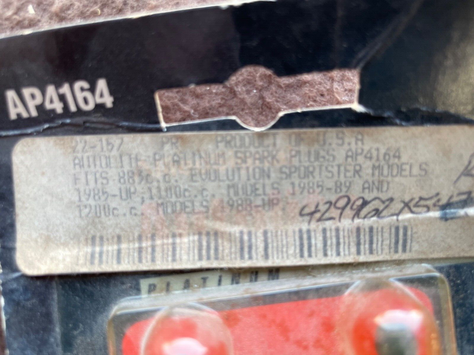 Harley 883 Autolite Platinum spark plugs (2)
