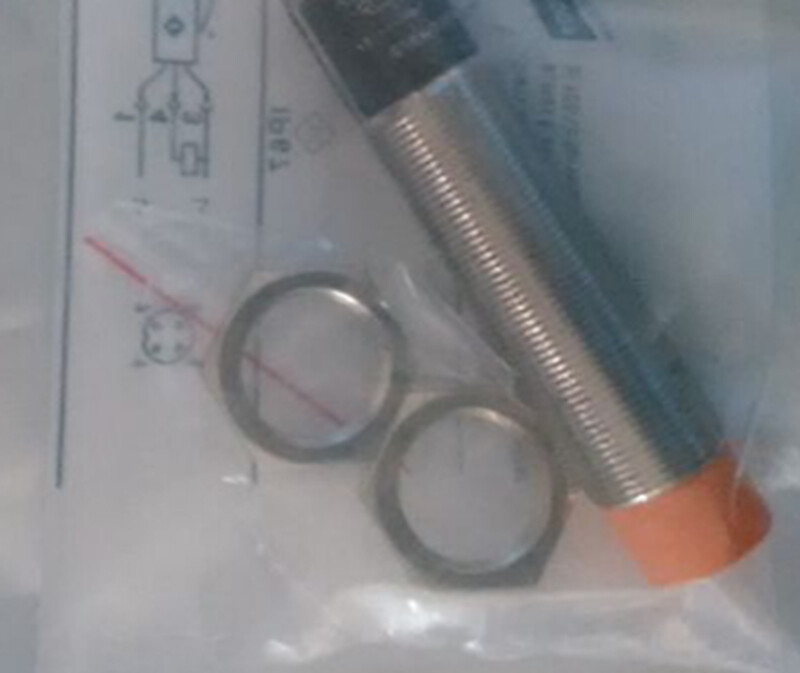 IFM IG5582 Proximity Switch Sensor New