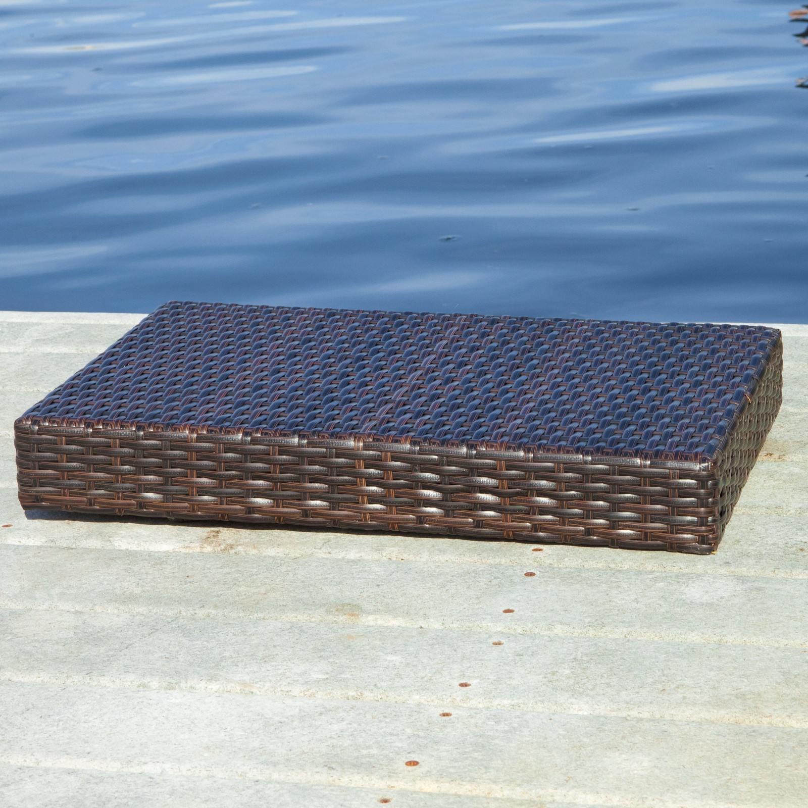 PE WICKER SNACK TABLE