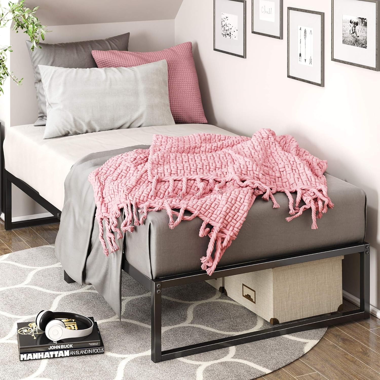 Lorelei Platform Bed, Twin, Black