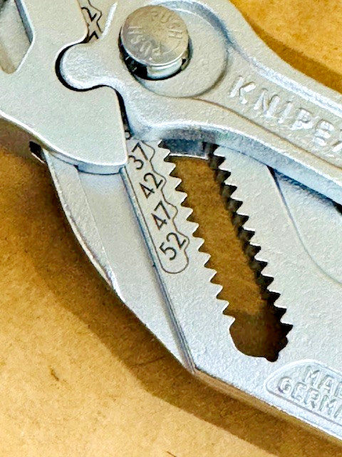 Mac Tools Knipex Adjustable Pliers Wrench P10WR - NEW