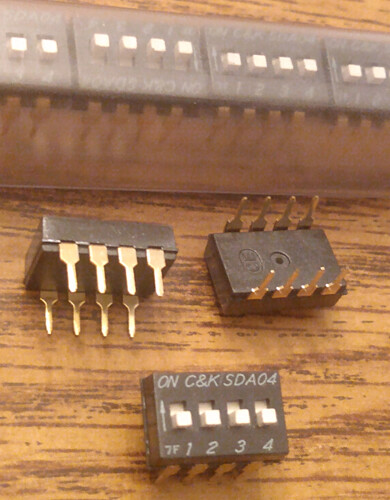 Lot of 15: C&K SDA04H1BD DIP Switches
