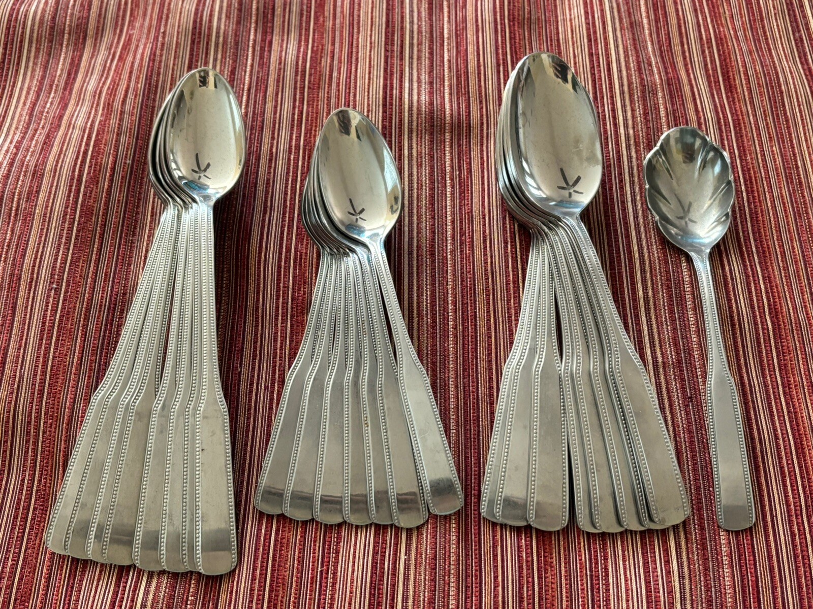 American International Silver Stainless Flatware INS78 Beaded USA Spoon Lot 24
